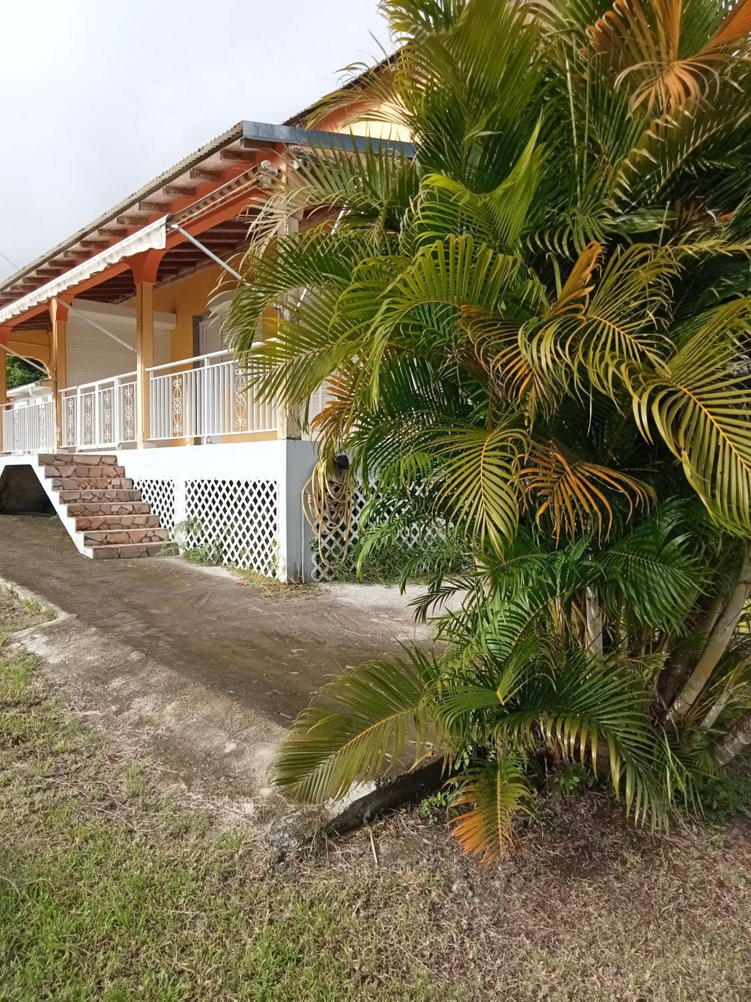 Villa Grandes Pieces Petit-Bourg Exterior foto